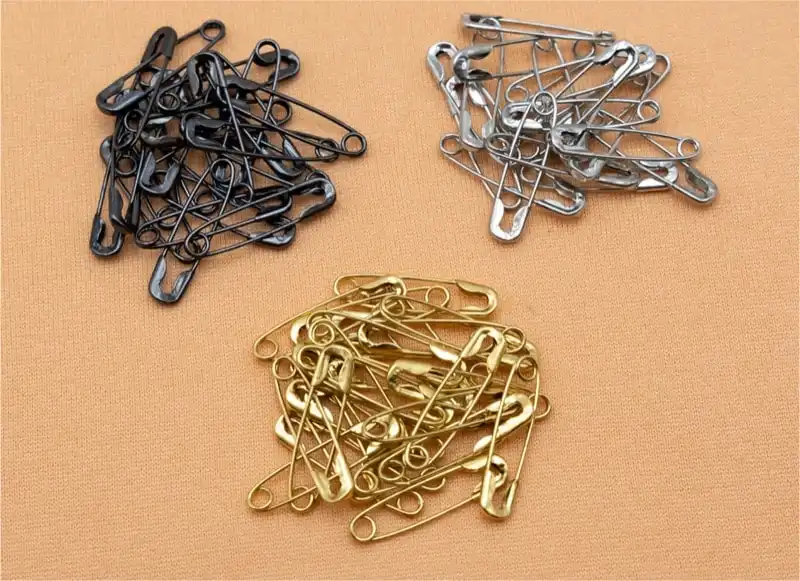 Hang Tag Pins